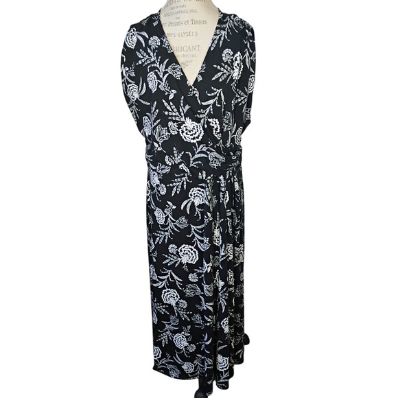 Lands' End Dresses & Skirts - Lands End Maxi Dress Womens 2X Black White Floral Faux Wrap Ruched Pima Cotton